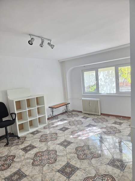 Piata Muncii, Matei Basarab, stradal pentru birou sau locuit