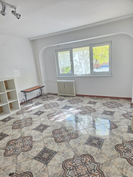 Piata Muncii, Matei Basarab, stradal pentru birou sau locuit