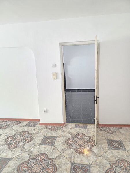 Piata Muncii, Matei Basarab, stradal pentru birou sau locuit