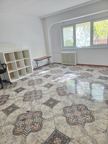 Piata Muncii, Matei Basarab, stradal pentru birou sau locuit